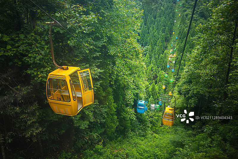 恩施坪坝营景区森林索道缆车图片素材
