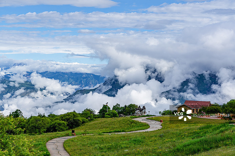甘肃省舟曲县拉尕山景区图片素材