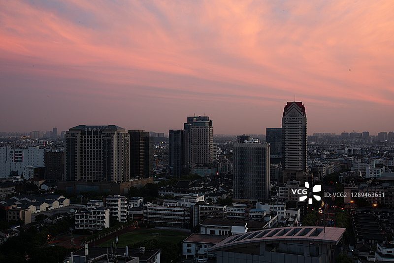 苏州城市火烧云图片素材