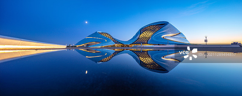 哈尔滨大剧院风光图片素材