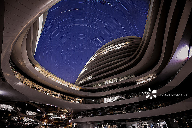 城市里的星空图片素材