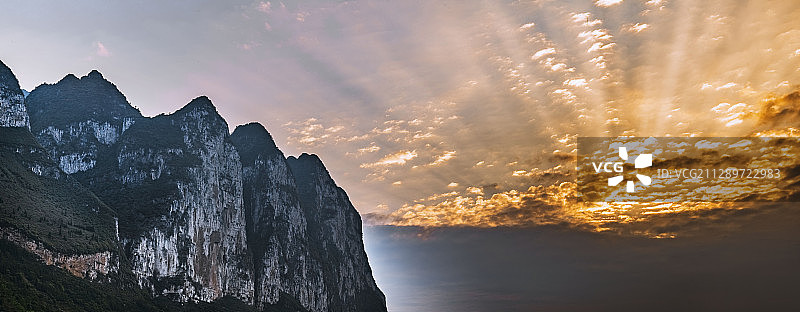 夕阳依山尽图片素材