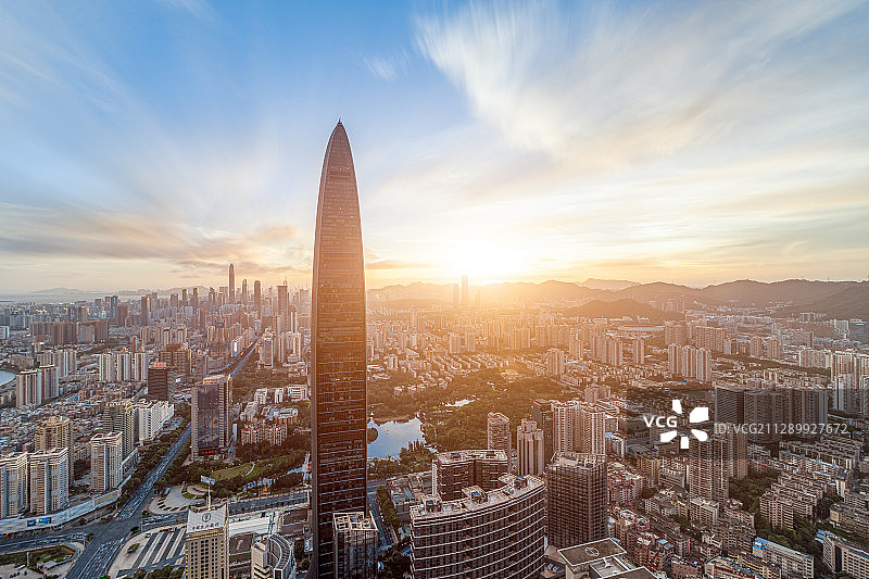深圳金融区城市天际线图片素材