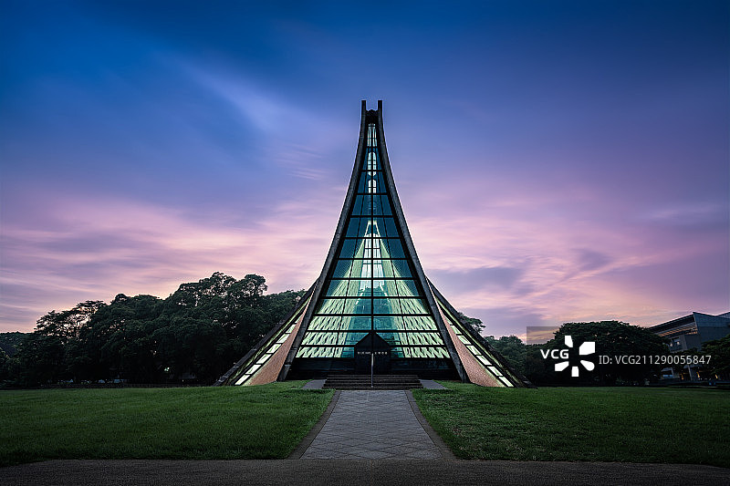 台湾台中东海大学路思义教堂图片素材