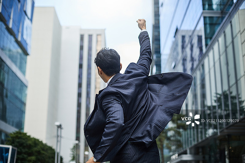 商业、商人、危机、挑战、信心、激情、成功图片素材