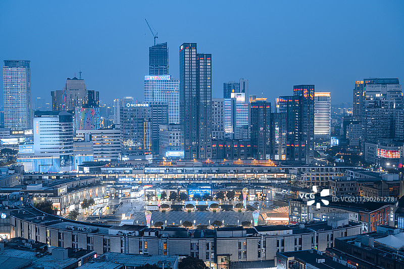 浙江省宁波市海曙区天一广场城市风光夜景图片素材