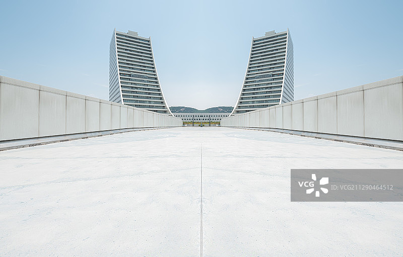 城市风光道路平台图片素材