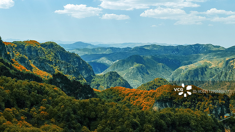 春秋崆峒图片素材