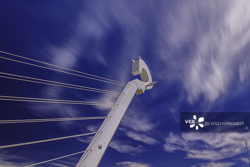 天空的马头琴。图片素材