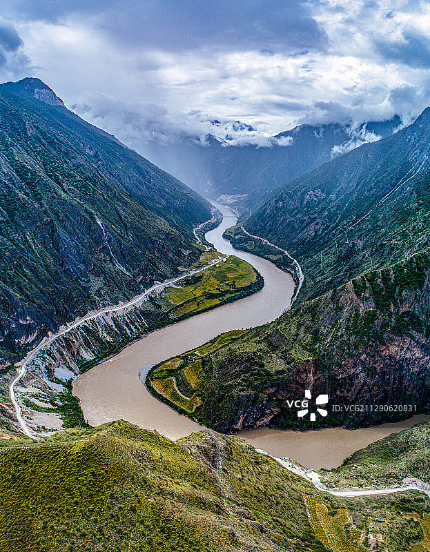 察瓦龙公路图片素材