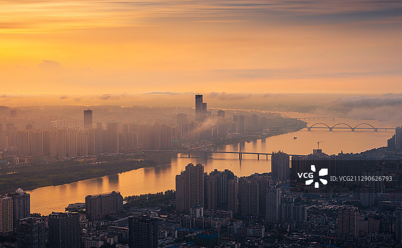 湖南省长沙市城北城市风光全景天际线图片素材