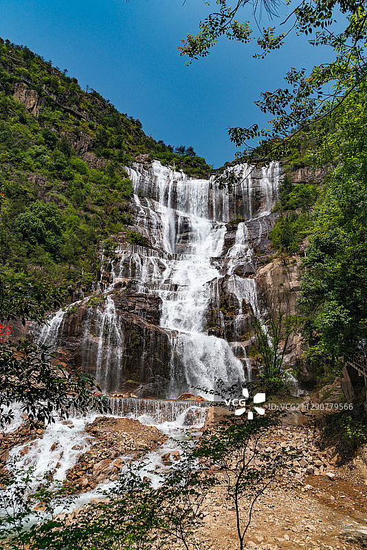 中国浙江省台州市天台县天台山大瀑布近景图片素材