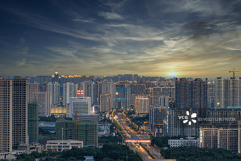 湘潭九华-华灯初上图片素材
