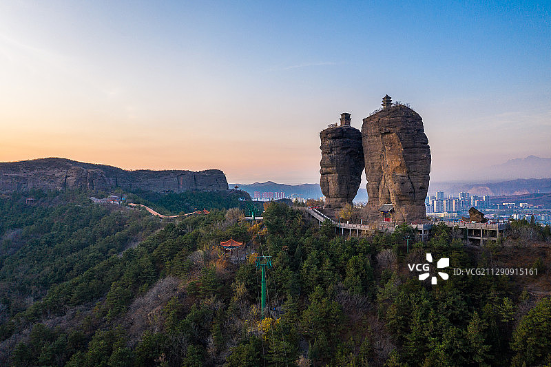 承德双塔山图片素材