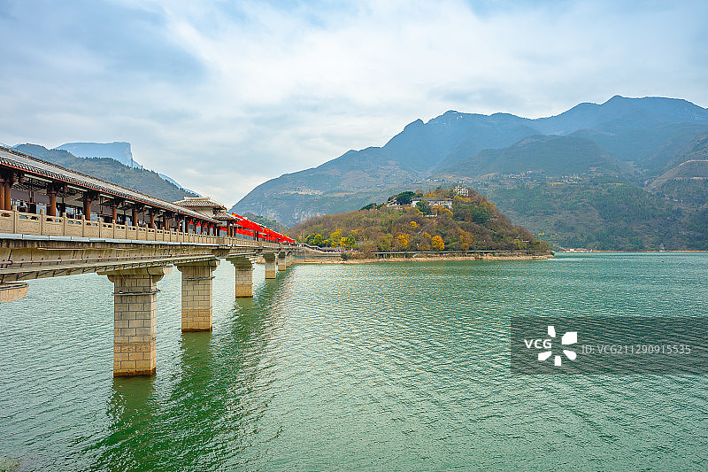 重庆市奉节县三峡夔门的白帝城瞿塘峡风景区风光旅游照片图片素材