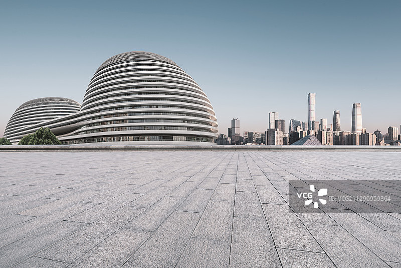 城市风光现代建筑与广场路面图片素材