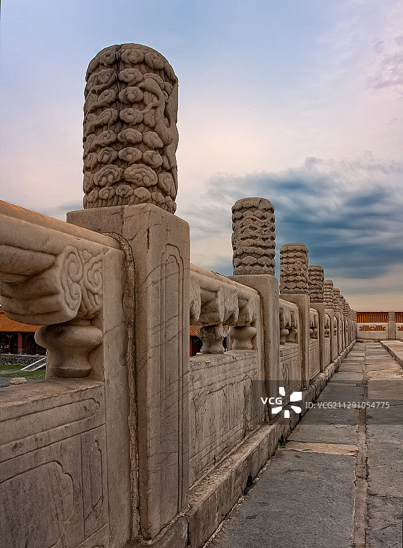 故宫太和殿的汉白玉台基及栏板望柱图片素材