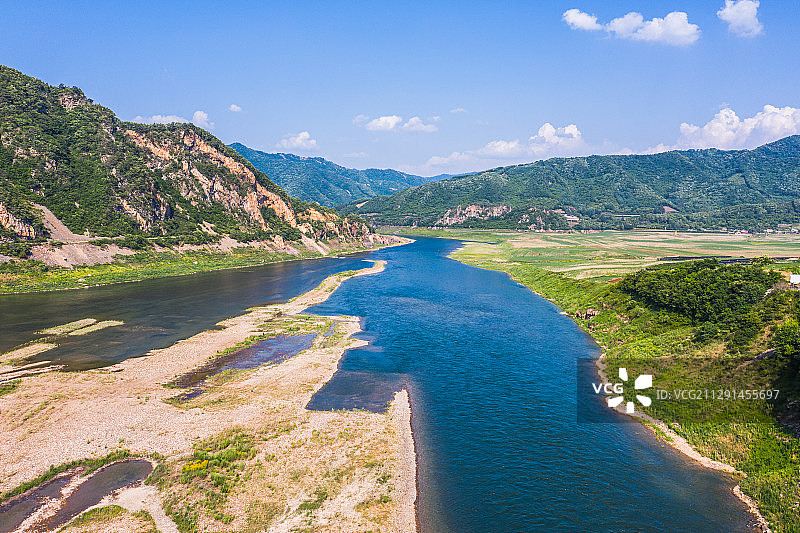 辽宁宽甸绿江村风光图片素材