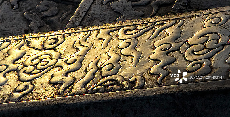 夕阳下故宫太和殿前的云纹石雕台阶踏跺图片素材