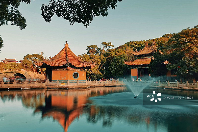 浙江省舟山市普陀山风景名胜区普济禅寺海印池摄影图片素材