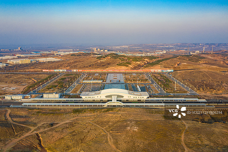 航拍鄂尔多斯东胜西站图片素材