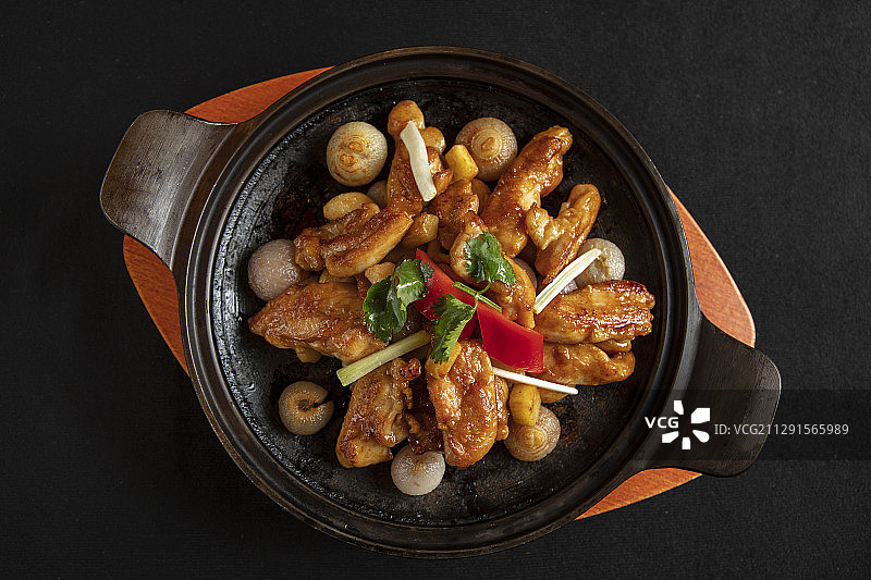 红葱头焗清远鸡图片素材