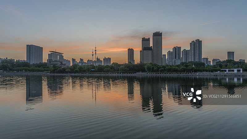 秦皇岛汤河晚霞图片素材