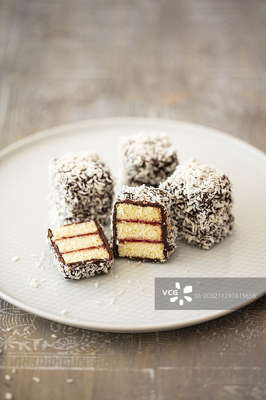 雷明顿蛋糕图片素材