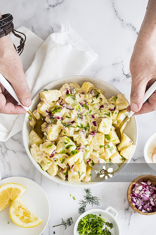 酸奶酱土豆沙拉图片素材