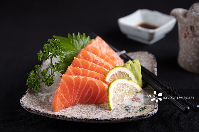 三文鱼刺身图片素材