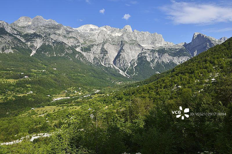 阿尔巴尼亚阿尔卑斯山脉泰提山谷风光图片素材