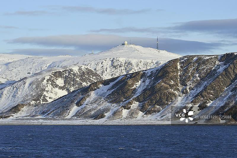 洪宁斯沃格雷达站，位于挪威 Finnmark 郡 Mageroya 岛的山顶图片素材