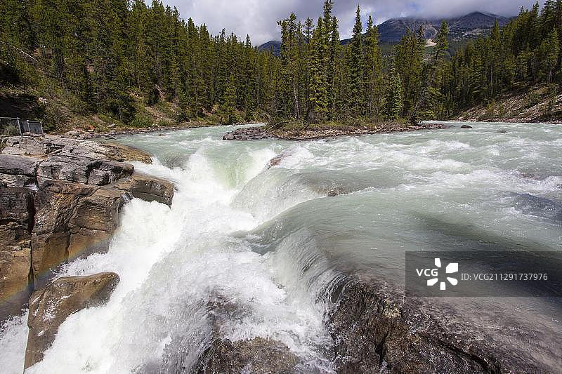 密斯塔亚峡谷，加拿大班夫国家公园图片素材