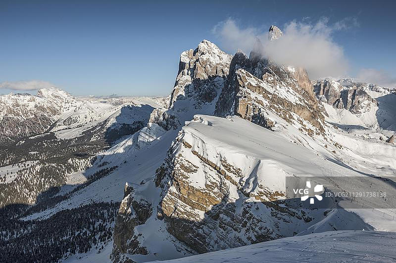 盖斯勒，3025米，从塞切达山，瓦尔加迪纳多洛米蒂山，Rainelles，特伦蒂诺-上阿迪杰，意大利，欧洲图片素材