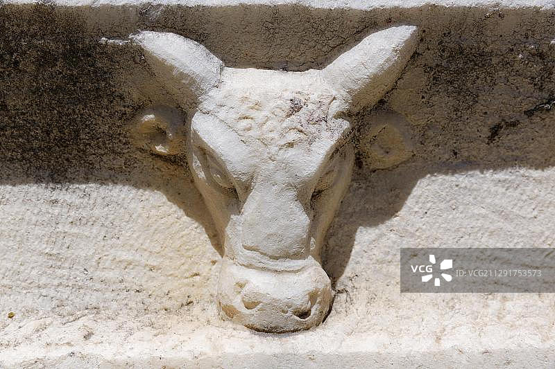 石棺上的牛头浮雕，阿芙罗狄西亚，土耳其图片素材
