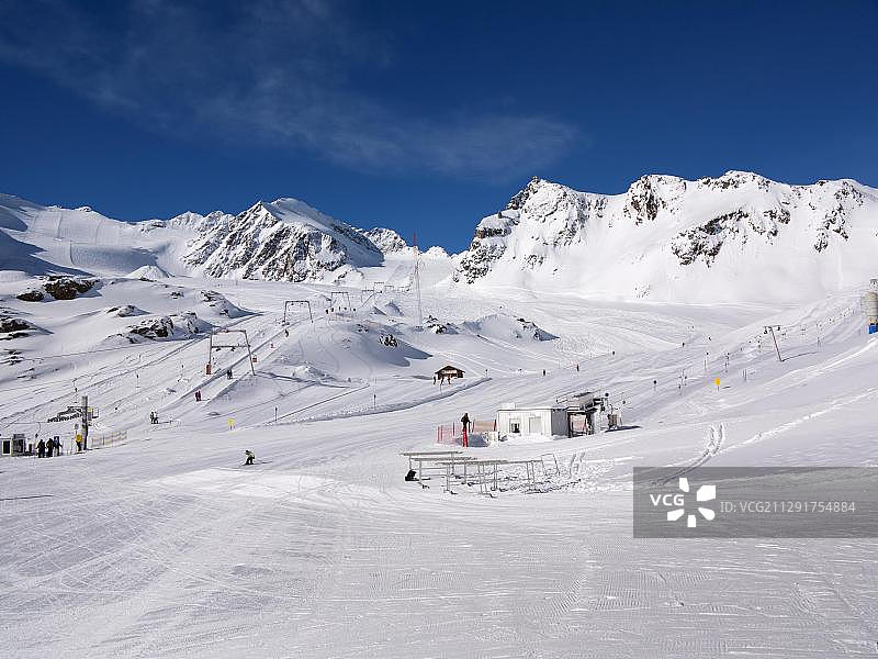 皮茨塔尔冰川滑雪区风光（奥地利蒂罗尔州皮茨山谷）图片素材
