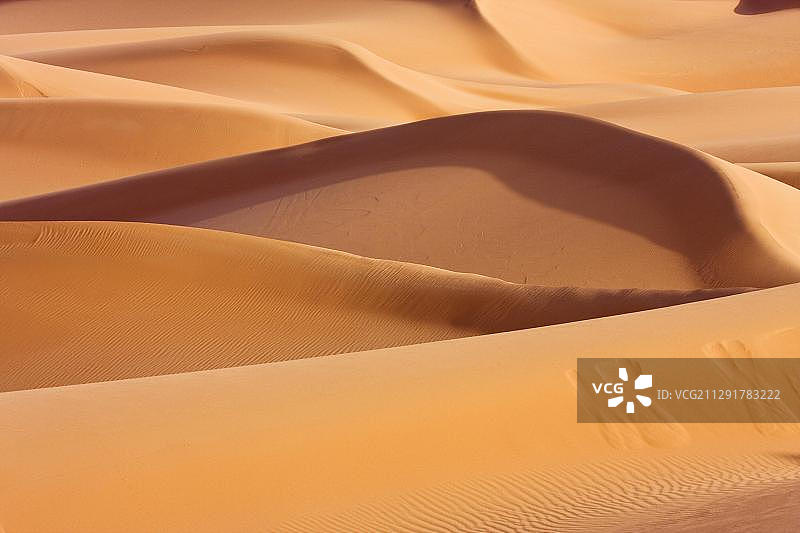 利比亚撒哈拉沙漠的沙丘图片素材