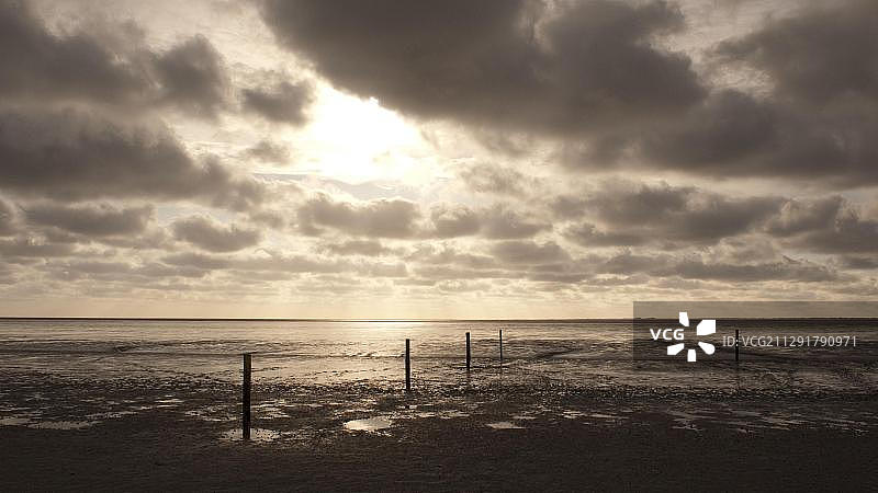 德国下萨克森州诺德代希海滩低潮景象图片素材