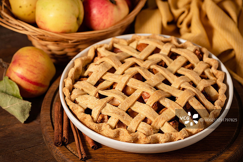 莫斯科的自制格子苹果派图片素材