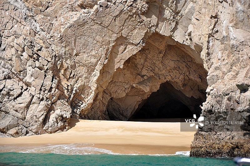 墨西哥卡波圣卢卡斯海滩岩石洞穴图片素材