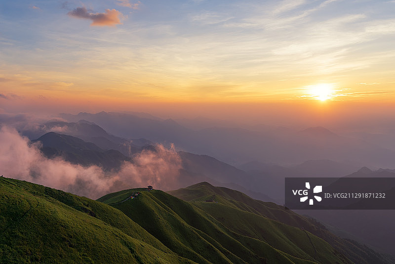 江西萍乡武功山日出图片素材