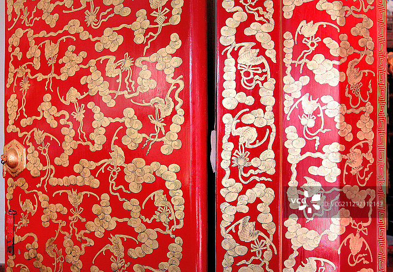 故宫里的朱漆蝙蝠宫门图片素材