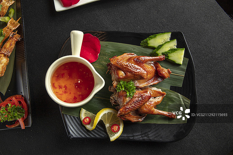 脆皮乳鸽图片素材