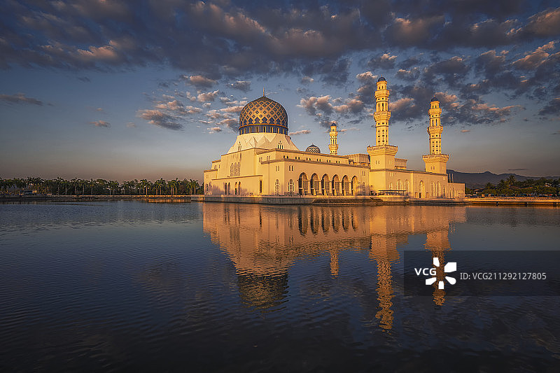 马来西亚沙巴水上清真寺图片素材