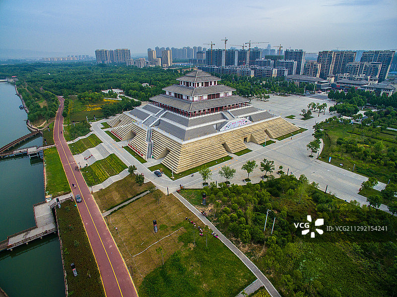 航拍商朝鹿台阁图片素材