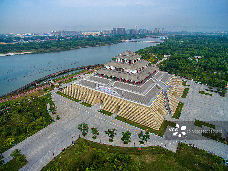 航拍商朝鹿台阁图片素材