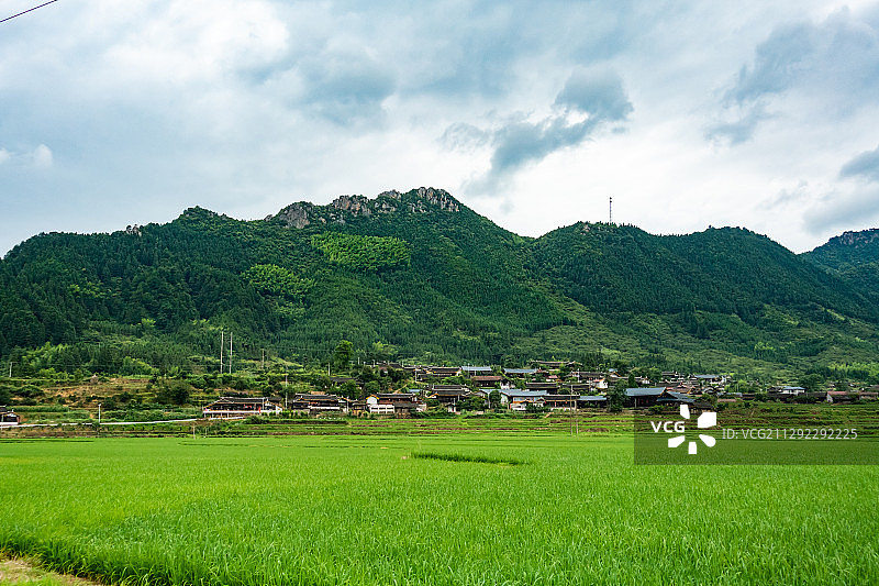 湖南雪峰山怀化洪江的苗族村寨图片素材