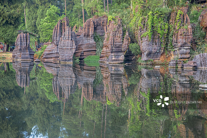 世界地质公园 红石林图片素材