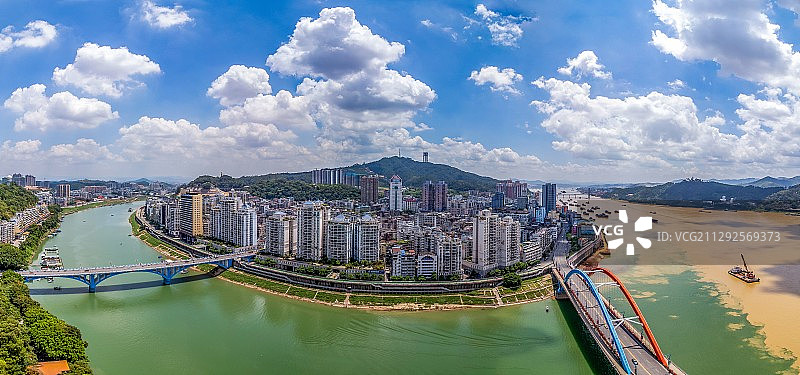鸳鸯秀水世无双图片素材
