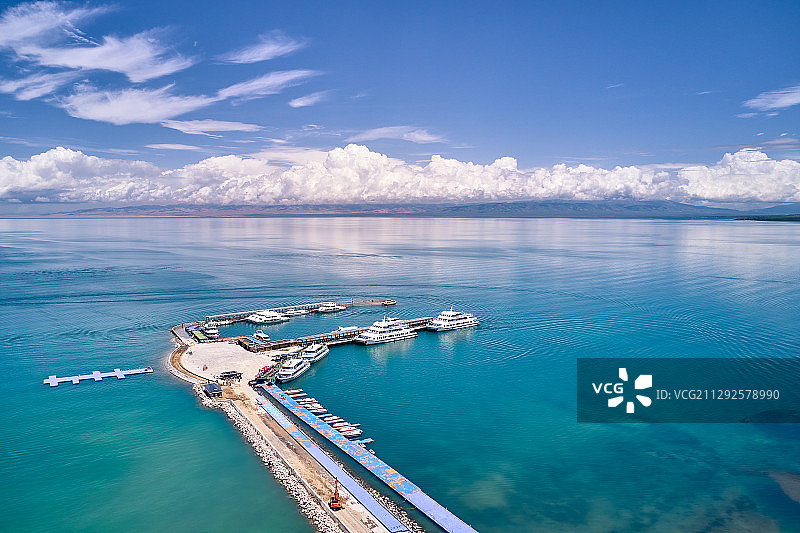 青海湖航拍图片素材